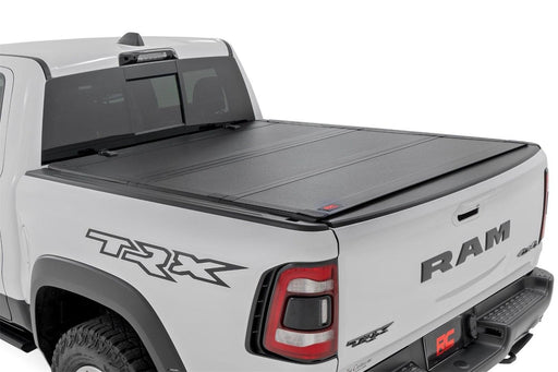 Rough Country Hard Tri-Fold Tonneau Bed Cover - 49514551 - TONNEAU COVER from Black Patch Performance