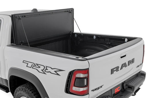 Rough Country Hard Tri-Fold Tonneau Bed Cover - 49514551 - TONNEAU COVER from Black Patch Performance